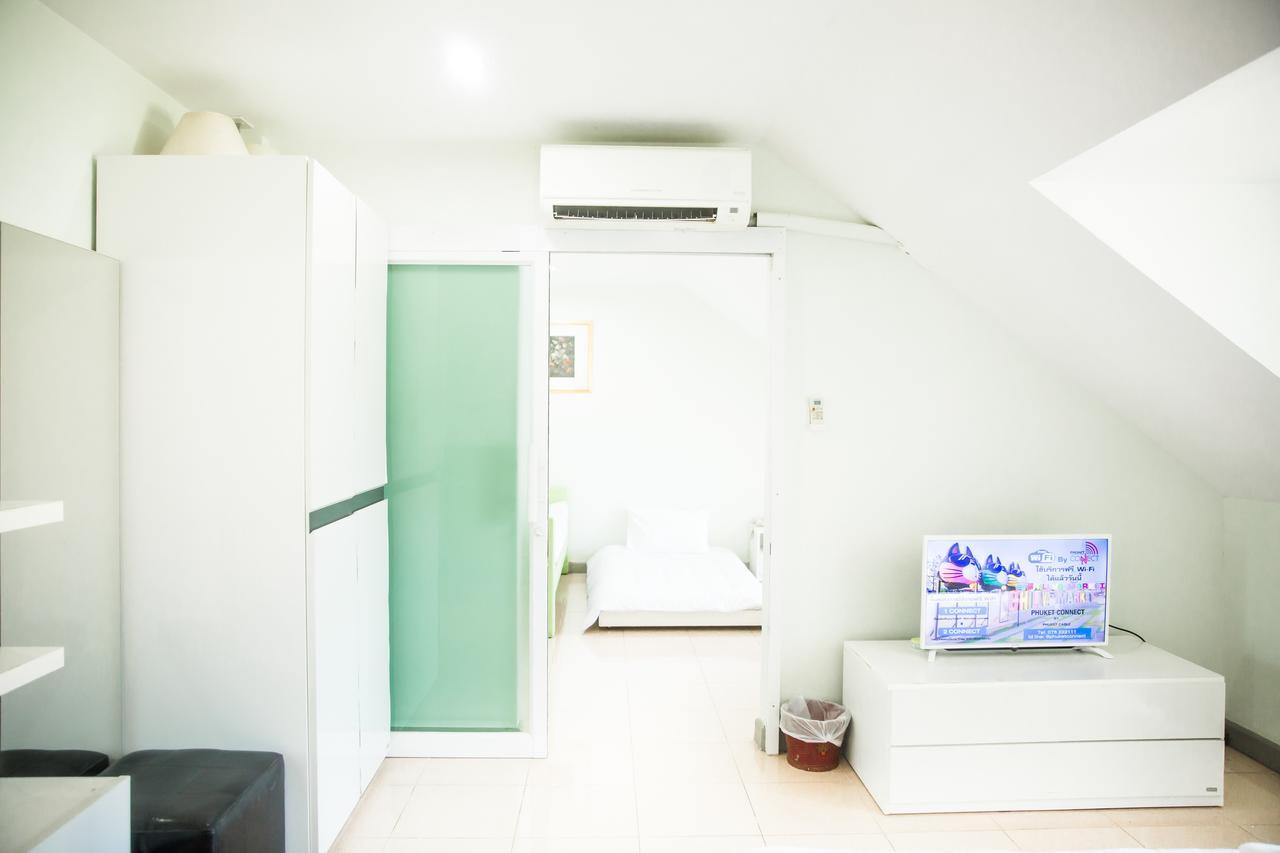 Nine Inn @ Town Phuket Bagian luar foto