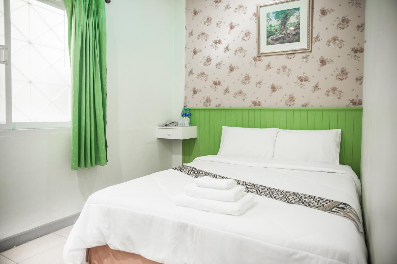 Nine Inn @ Town Phuket Bagian luar foto